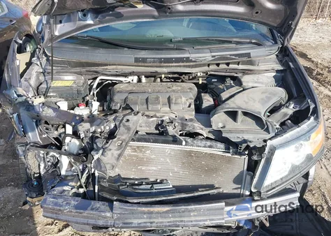 2015 Honda Odyssey Ex z USA, uszkodzony, nr VIN 5FNRL5H44FB068881